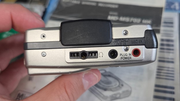 Review - Sharp MiniDisc Recorder MD-MS702 | MDCon